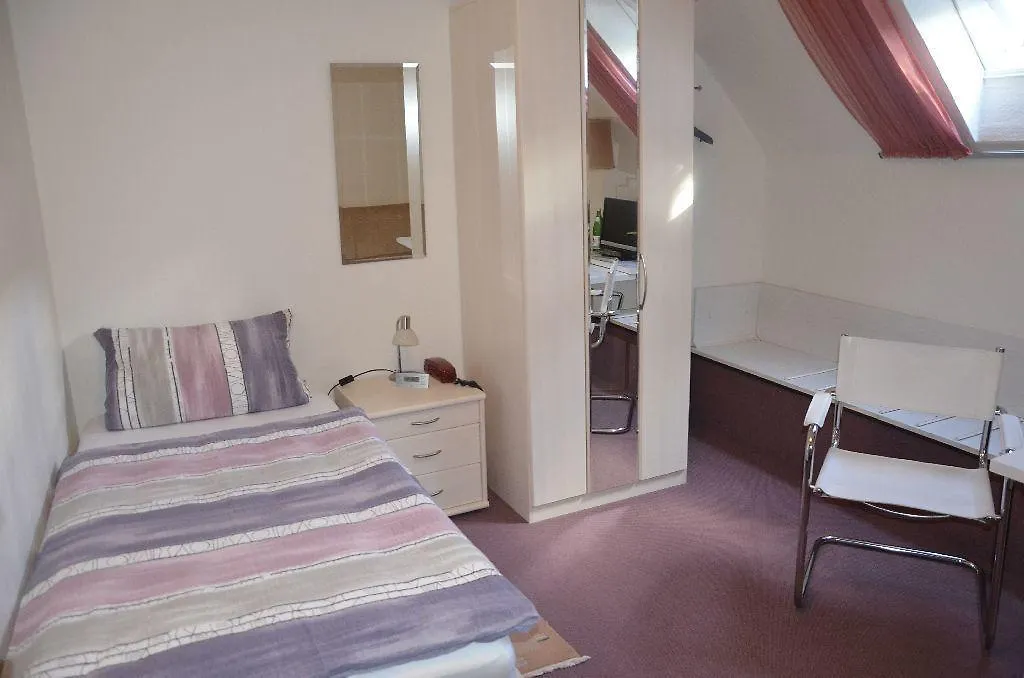 Guesthouse Airminis Duesseldorf 3*, Dusseldorf Germany